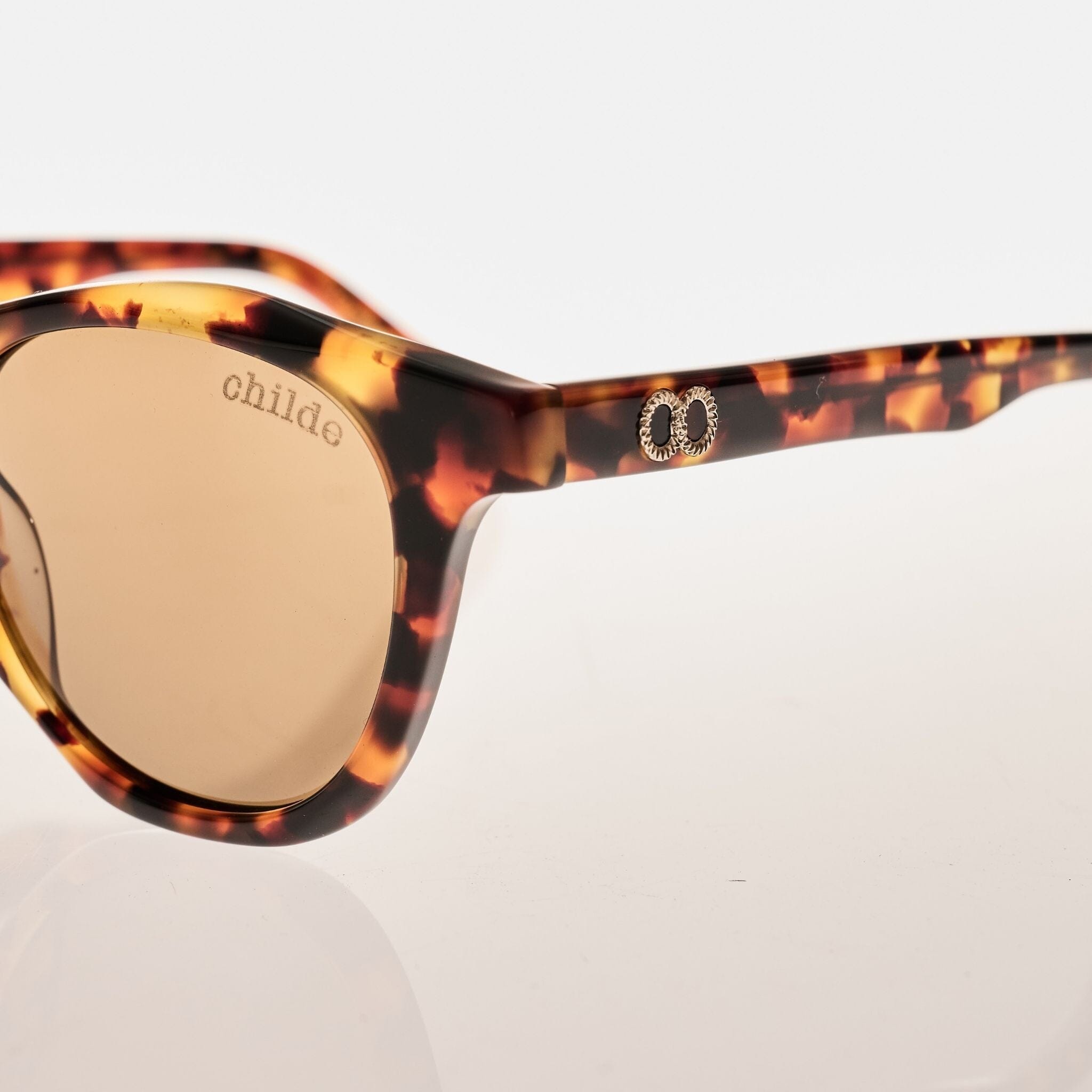 Made for daily expression.