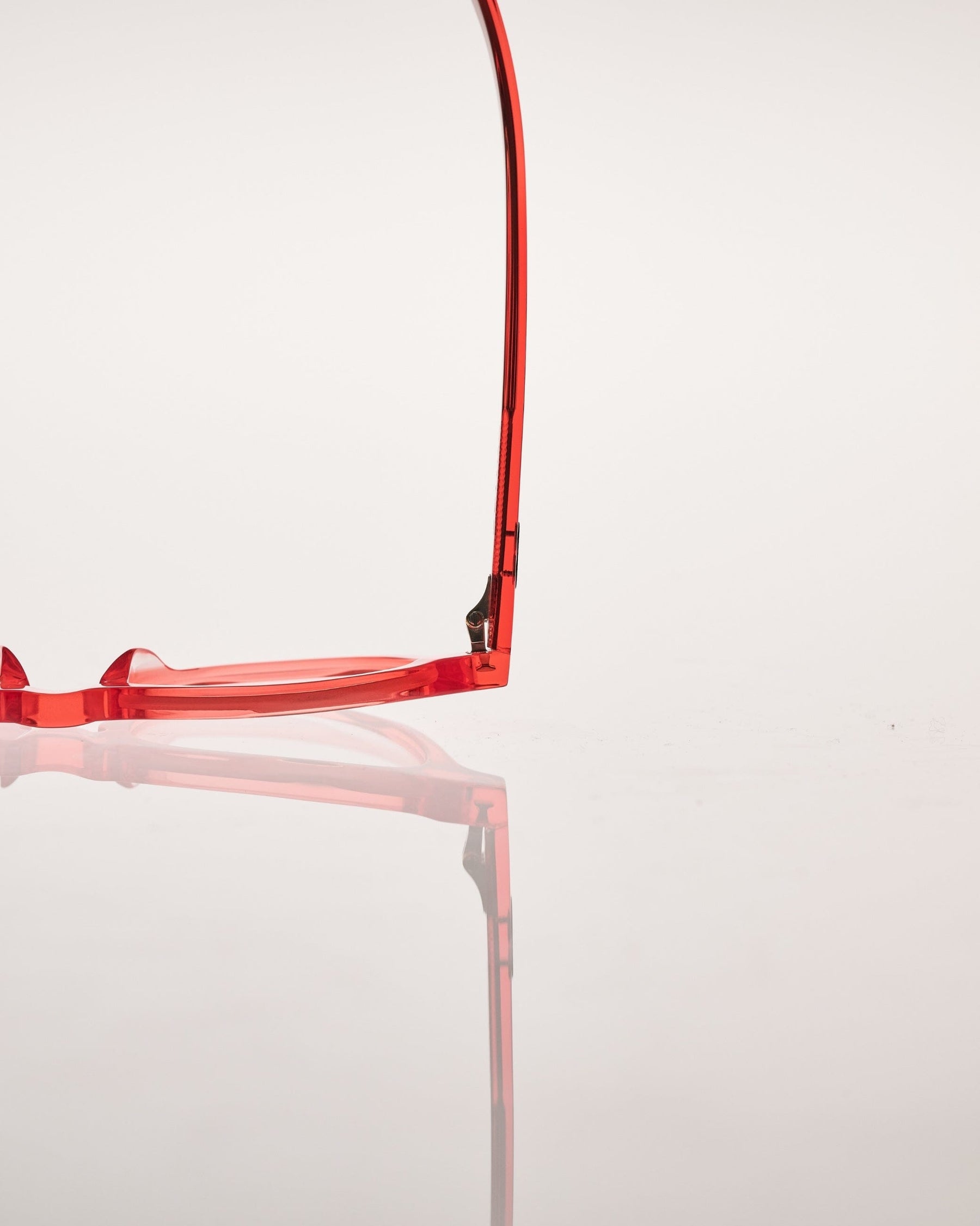 VOCAL Translucent Red | Amber Bio Lens