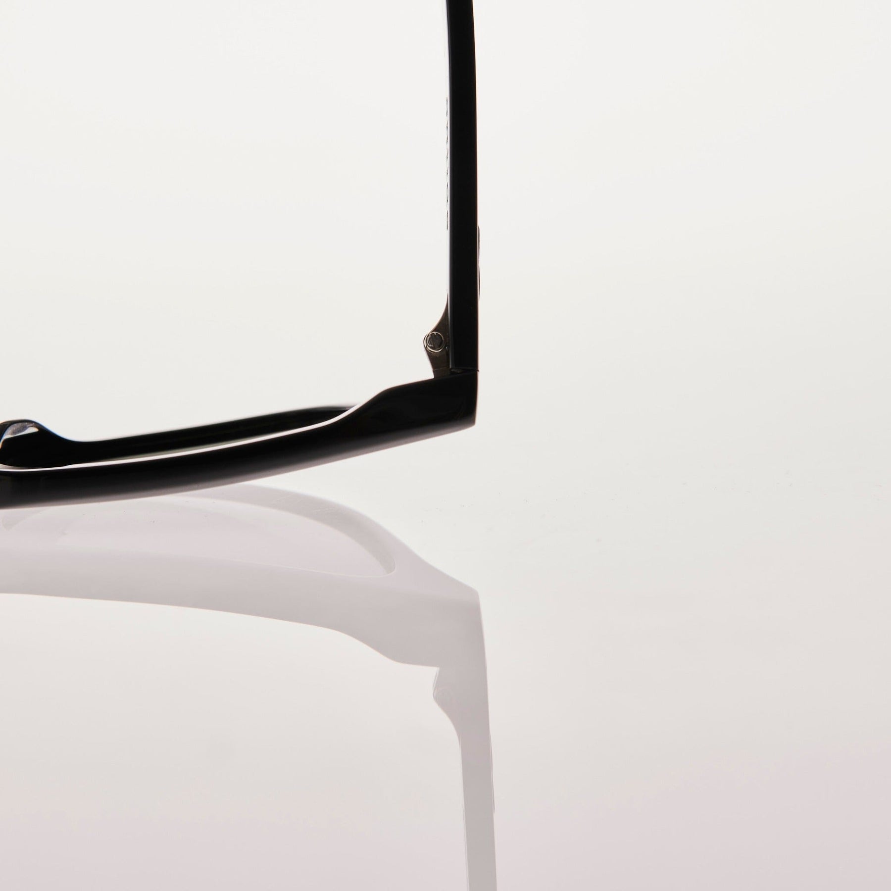 RnB Gloss Black | Green Polarised Bio Lens