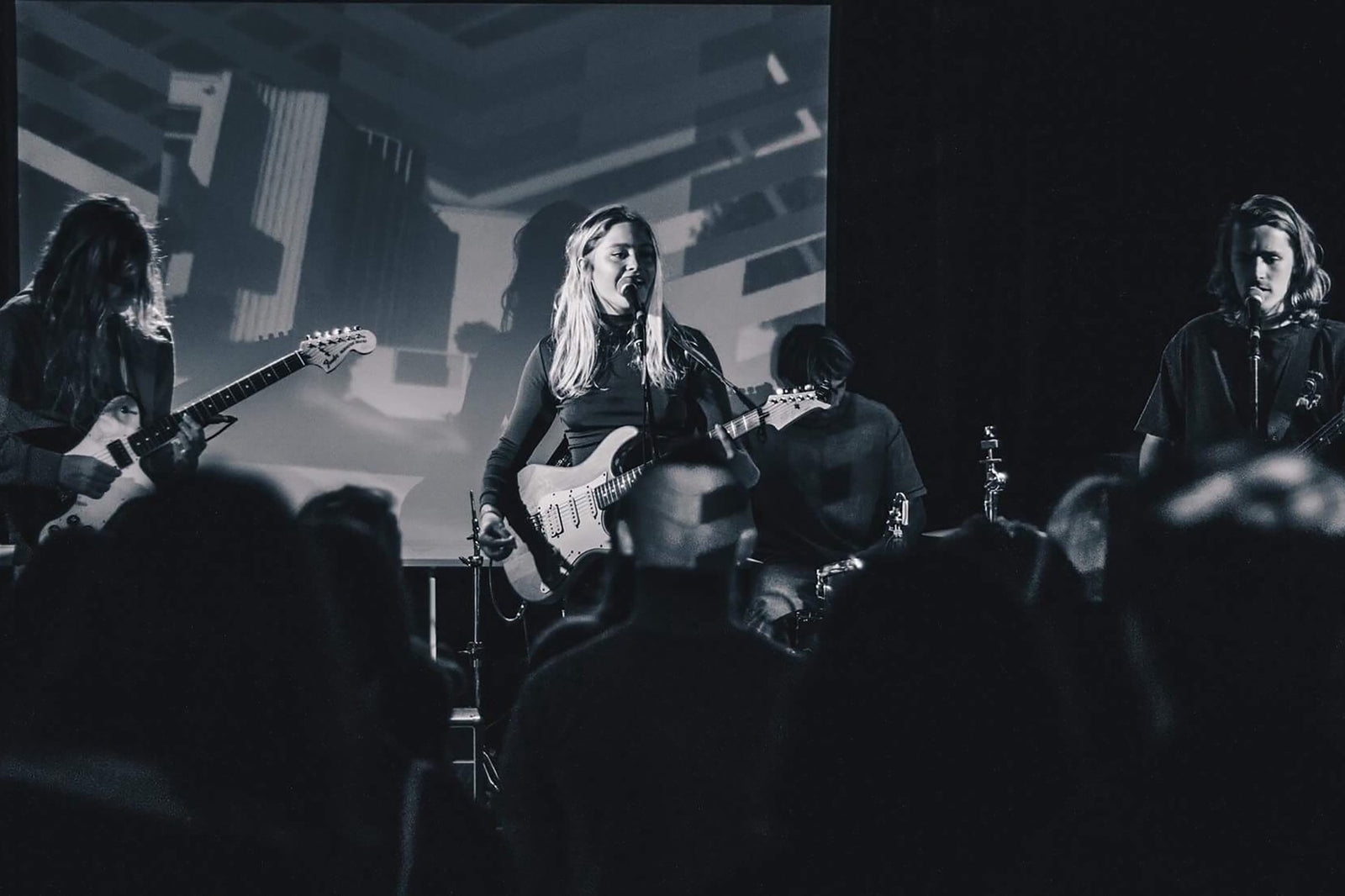 CHILDE Interview | Tuppaware Party