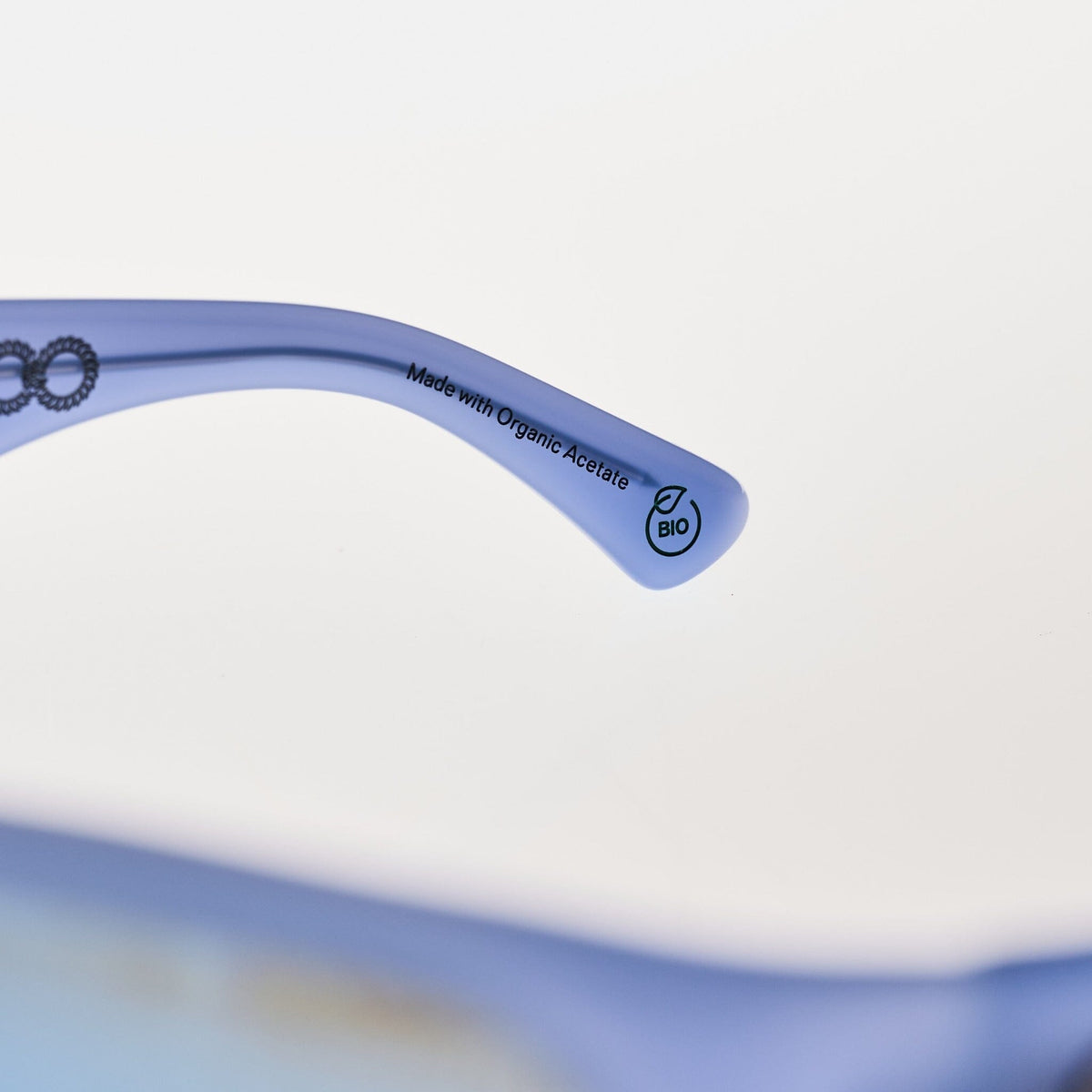 CYLINDER Pearl Sky Blue | Blue Chrome Polarised Bio Lens