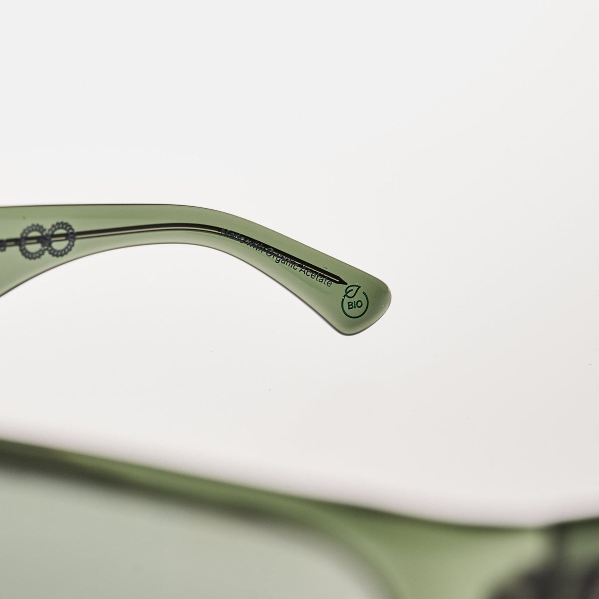 CYLINDER Translucent Green | Green Polarised Bio Lens