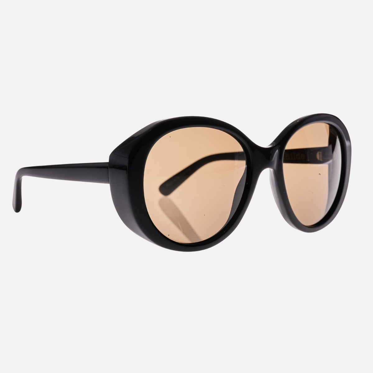 DRUMMER-2.0 Gloss Black | Amber Bio Lens