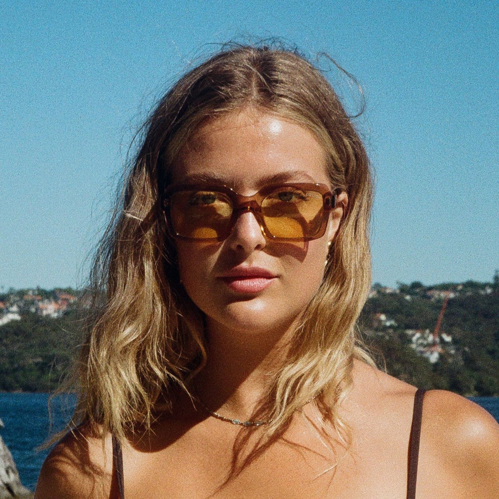 ENTRY Cola | Yellow Bio Lens