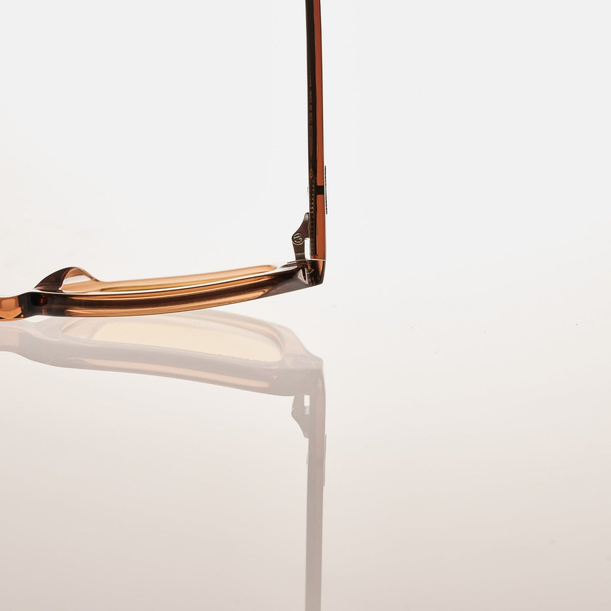 ENTRY Cola | Yellow Bio Lens