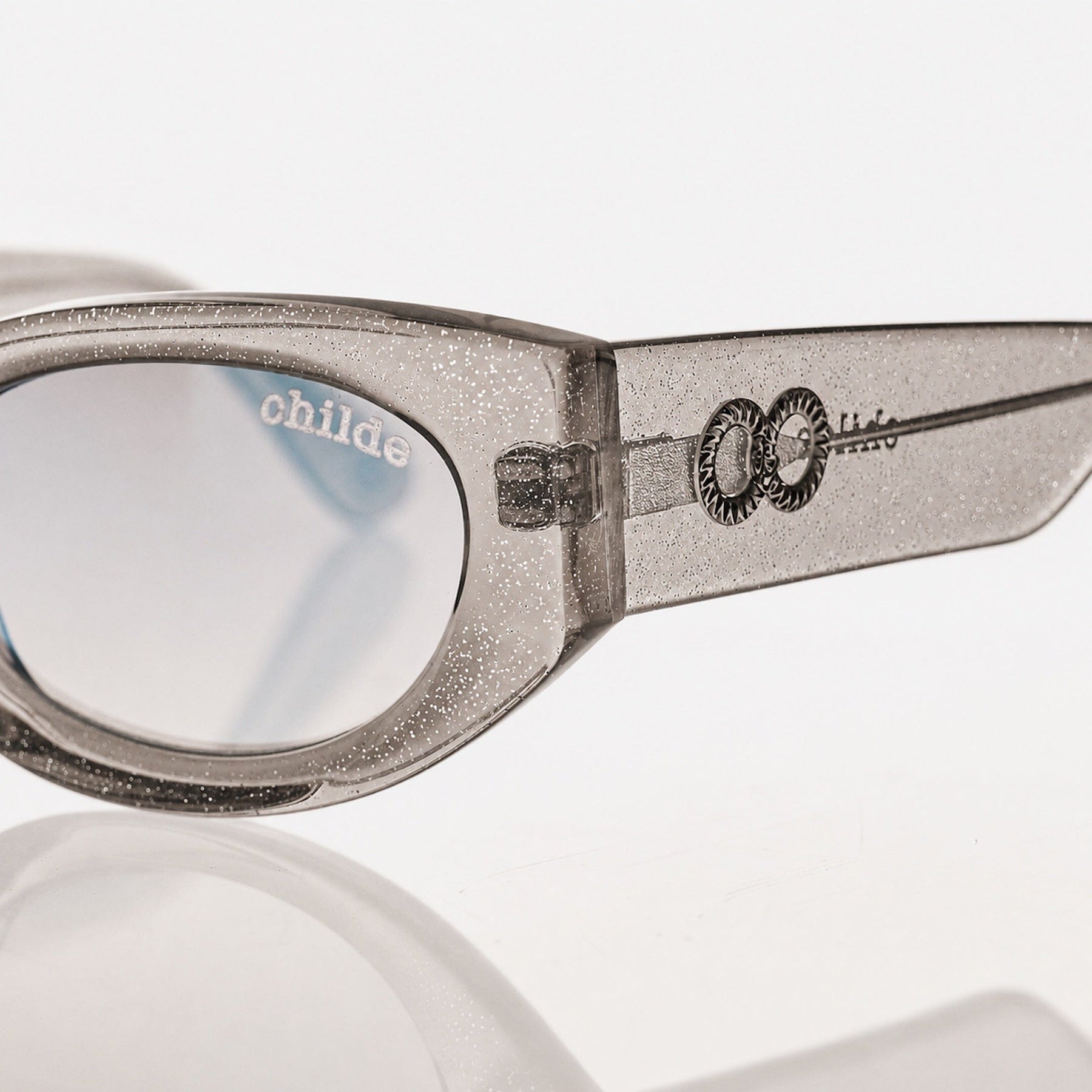 A cat-eye without the costume.