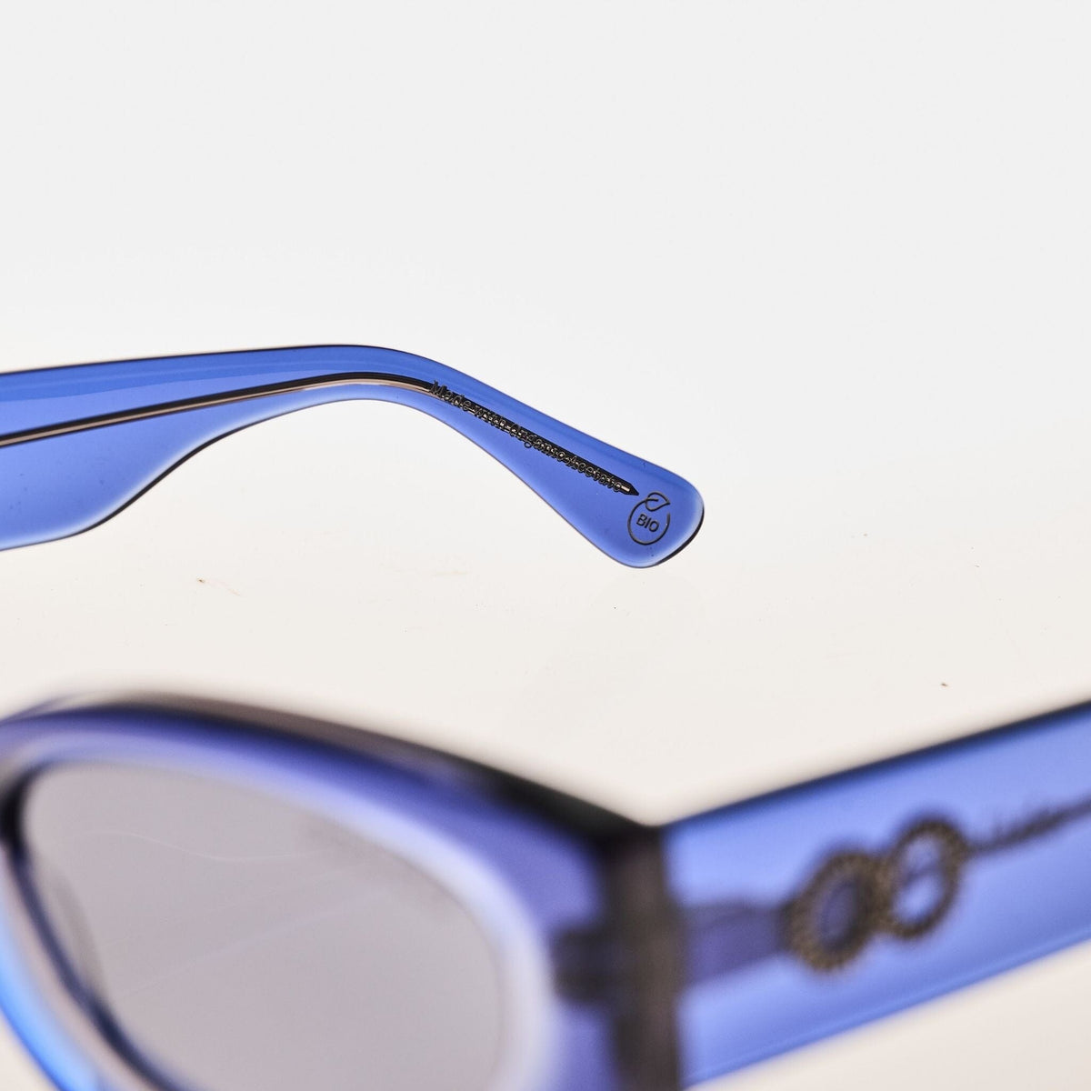 ORACLE Tri Tone Blue | Grey Bio Lens