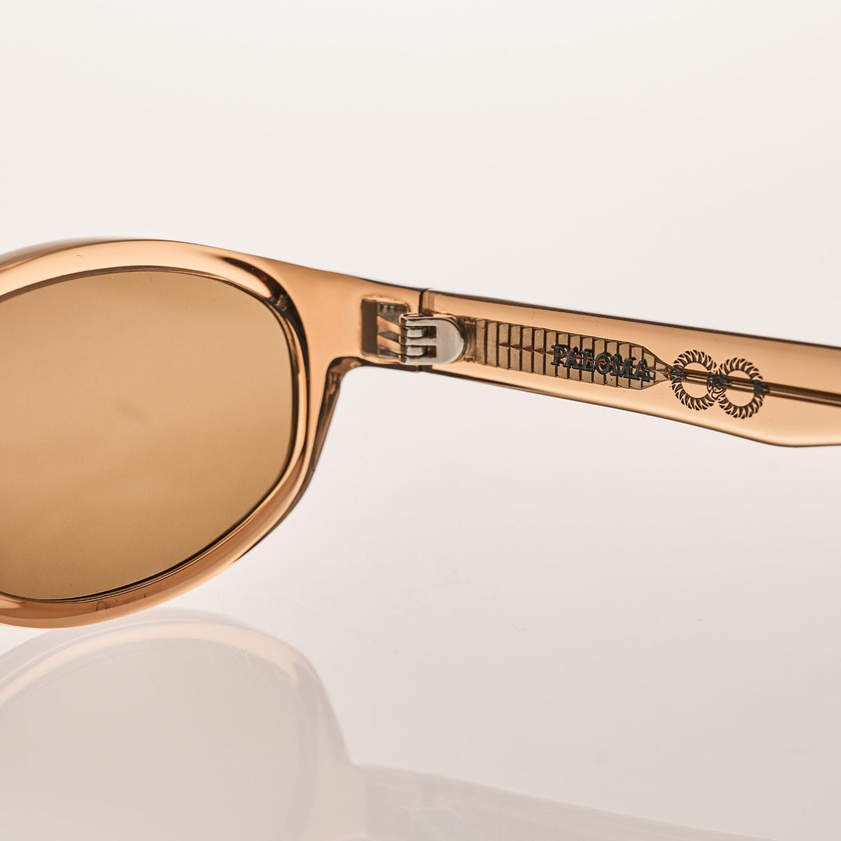 PALOMA Cola | Amber Bio Lens