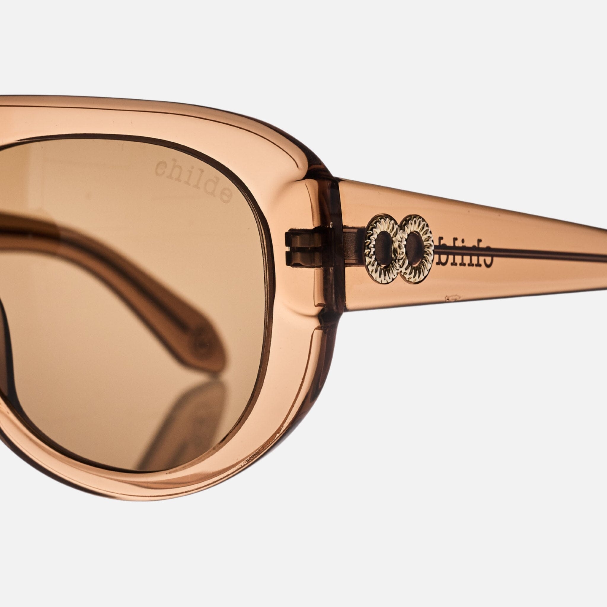 Balanced for daily wear.