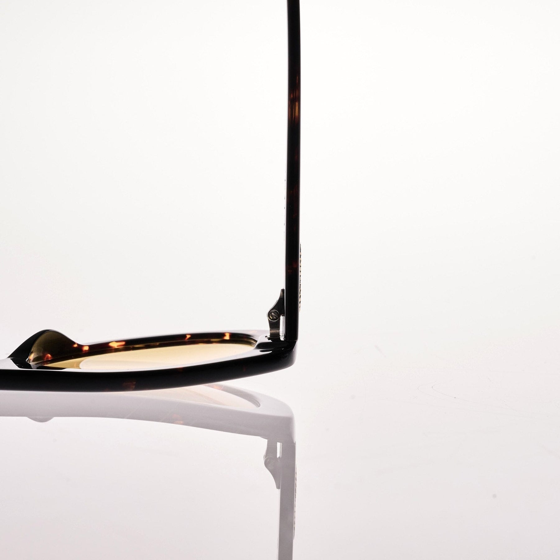 PHASE Gloss Tort | Yellow Bio Lens