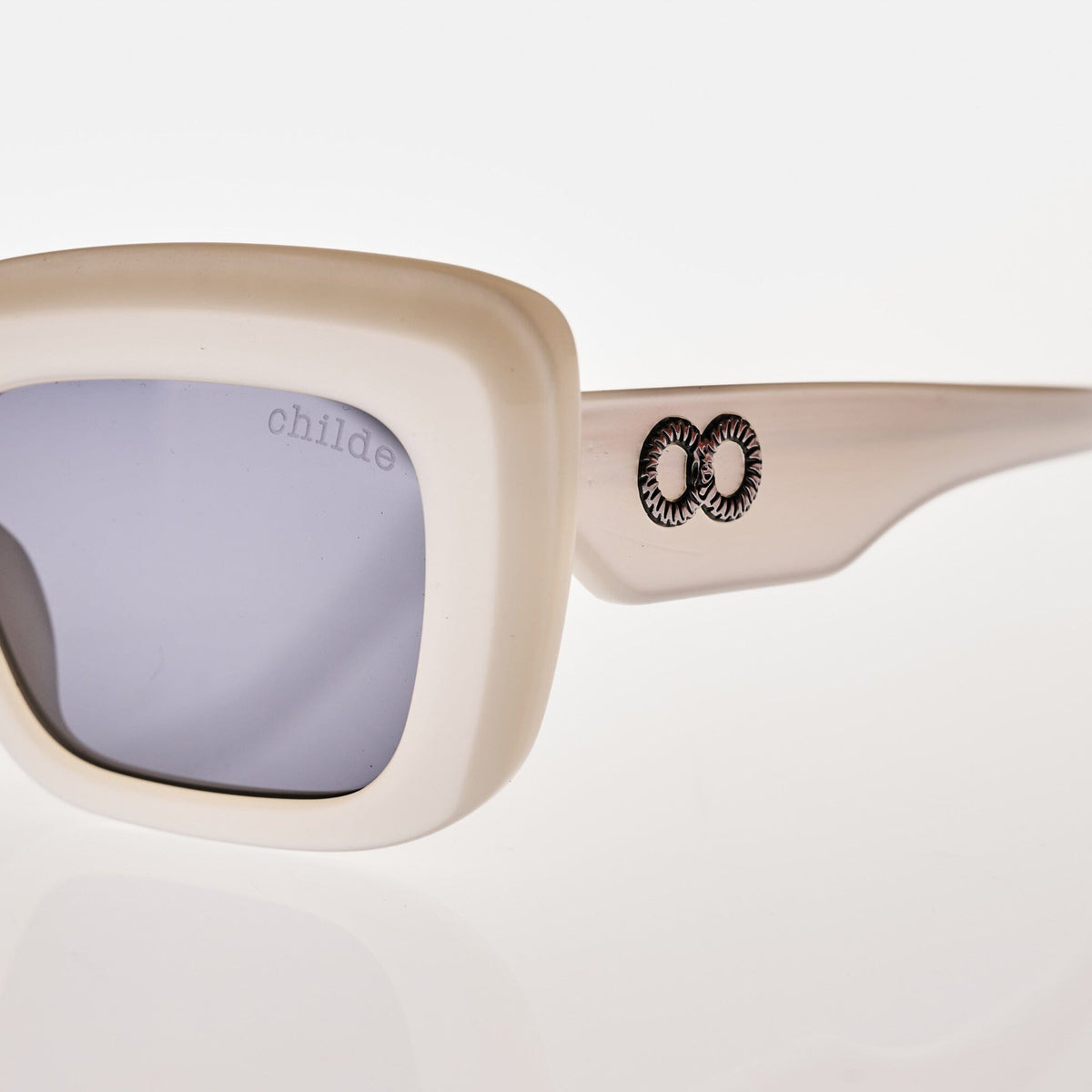 SIREN Pearl White Silver | Grey Bio Lens