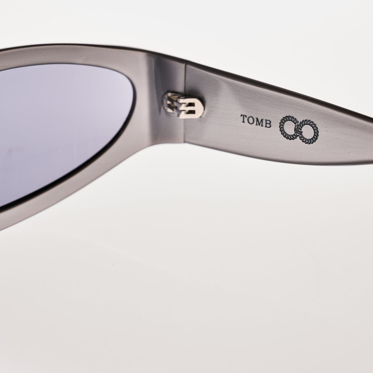 TOMB Chrome | Grey Bio Lens