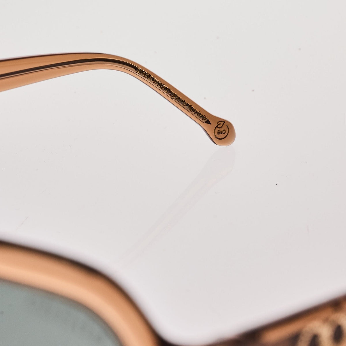 TREBLE.2.0 Cola | Green Polarised Bio Lens