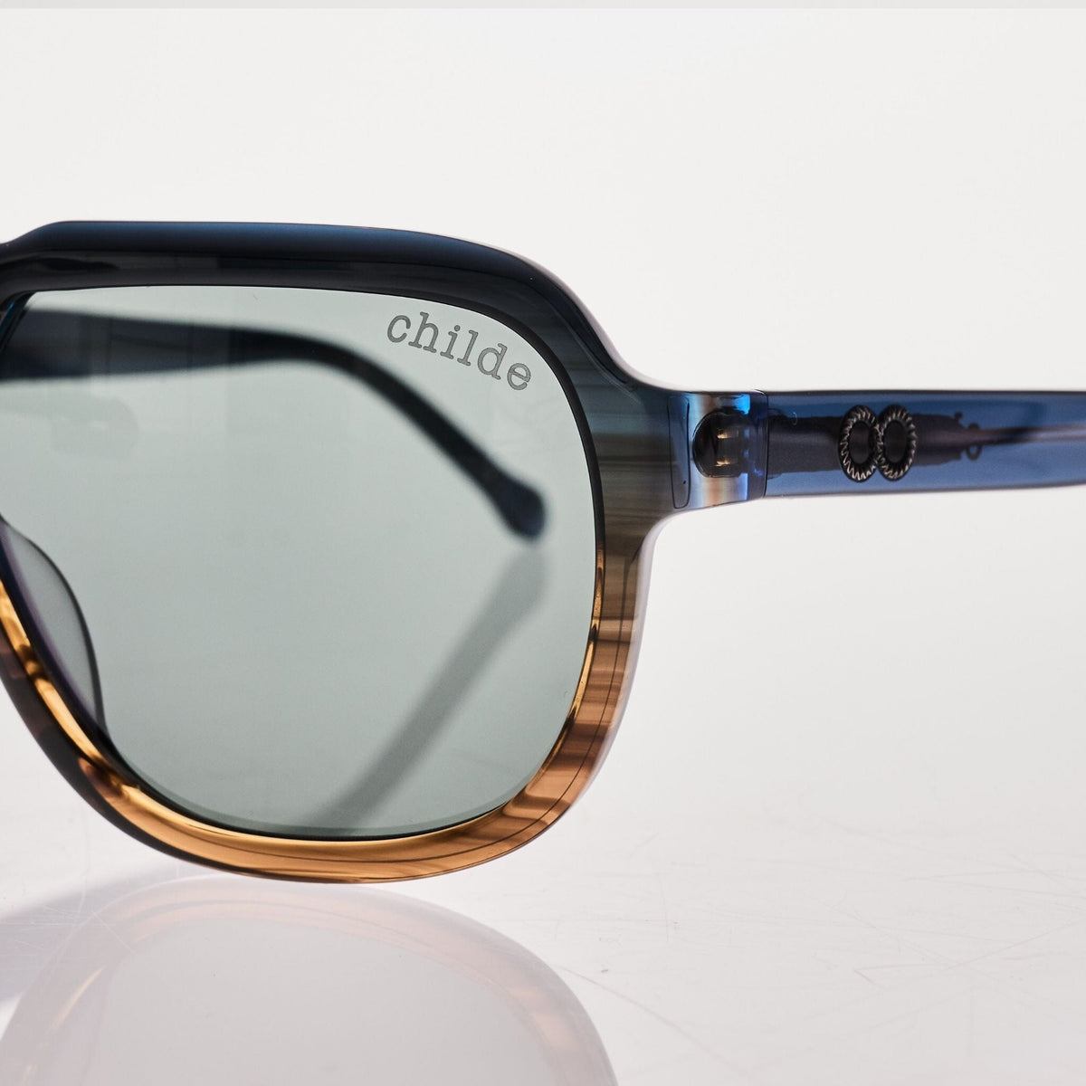 TREBLE.2.0 Blue Sunset Gradient | Green Polarised Bio Lens