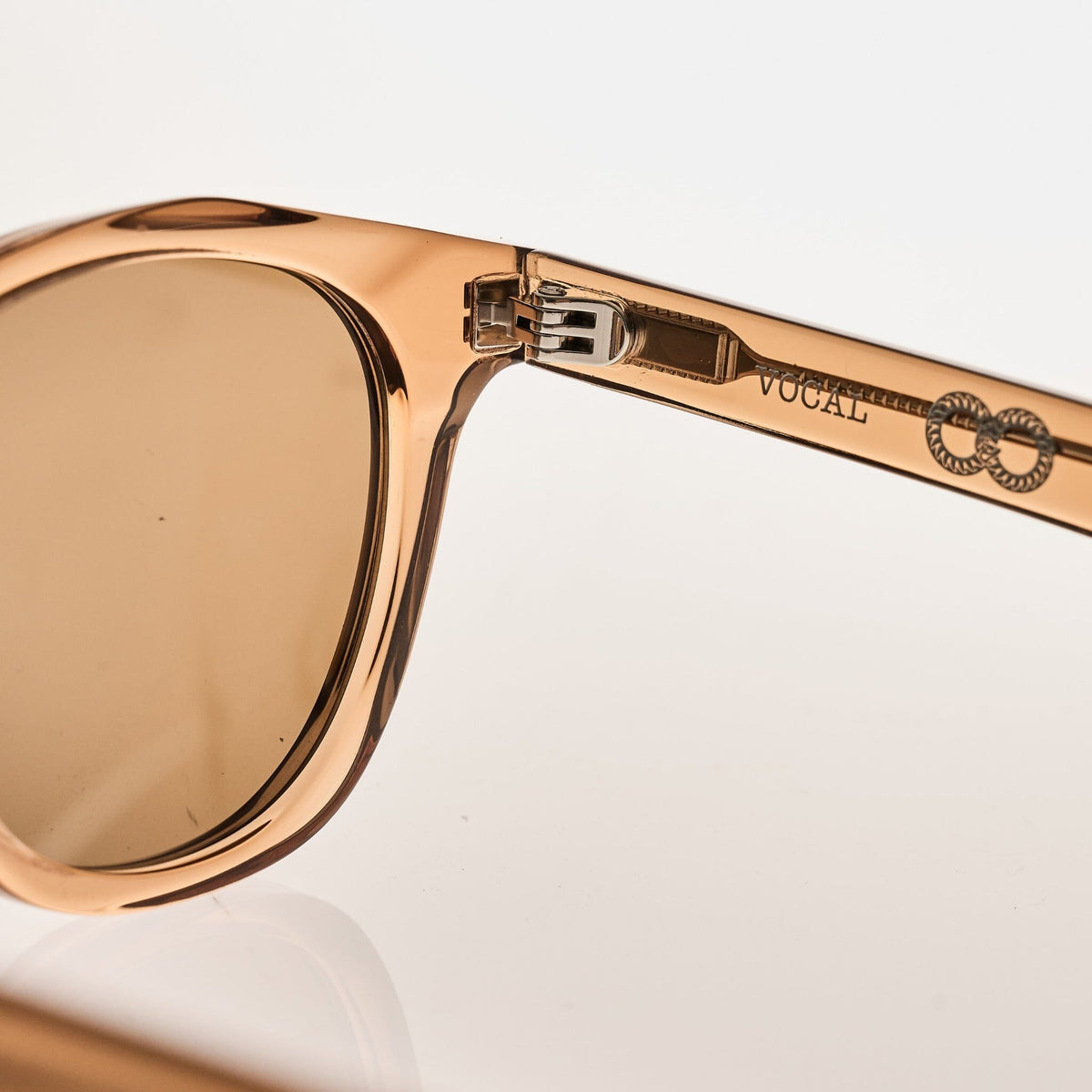 VOCAL Cola | Amber Bio Lens