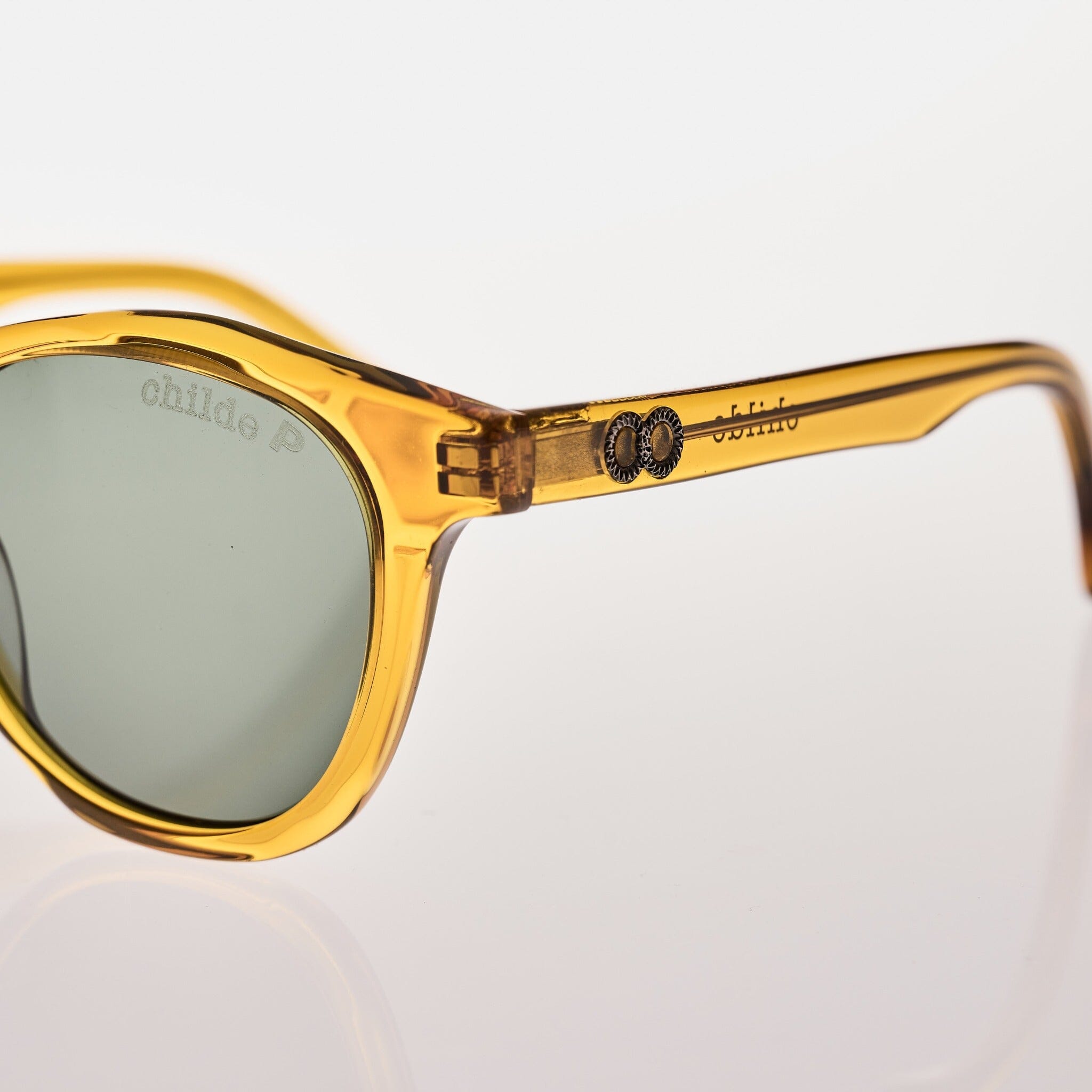 Made for daily expression.