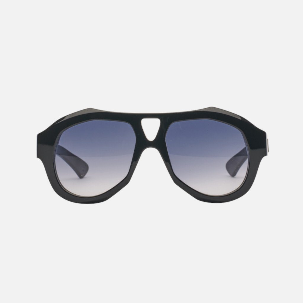 DEBASER Gloss Black | Grey Gradient Lens