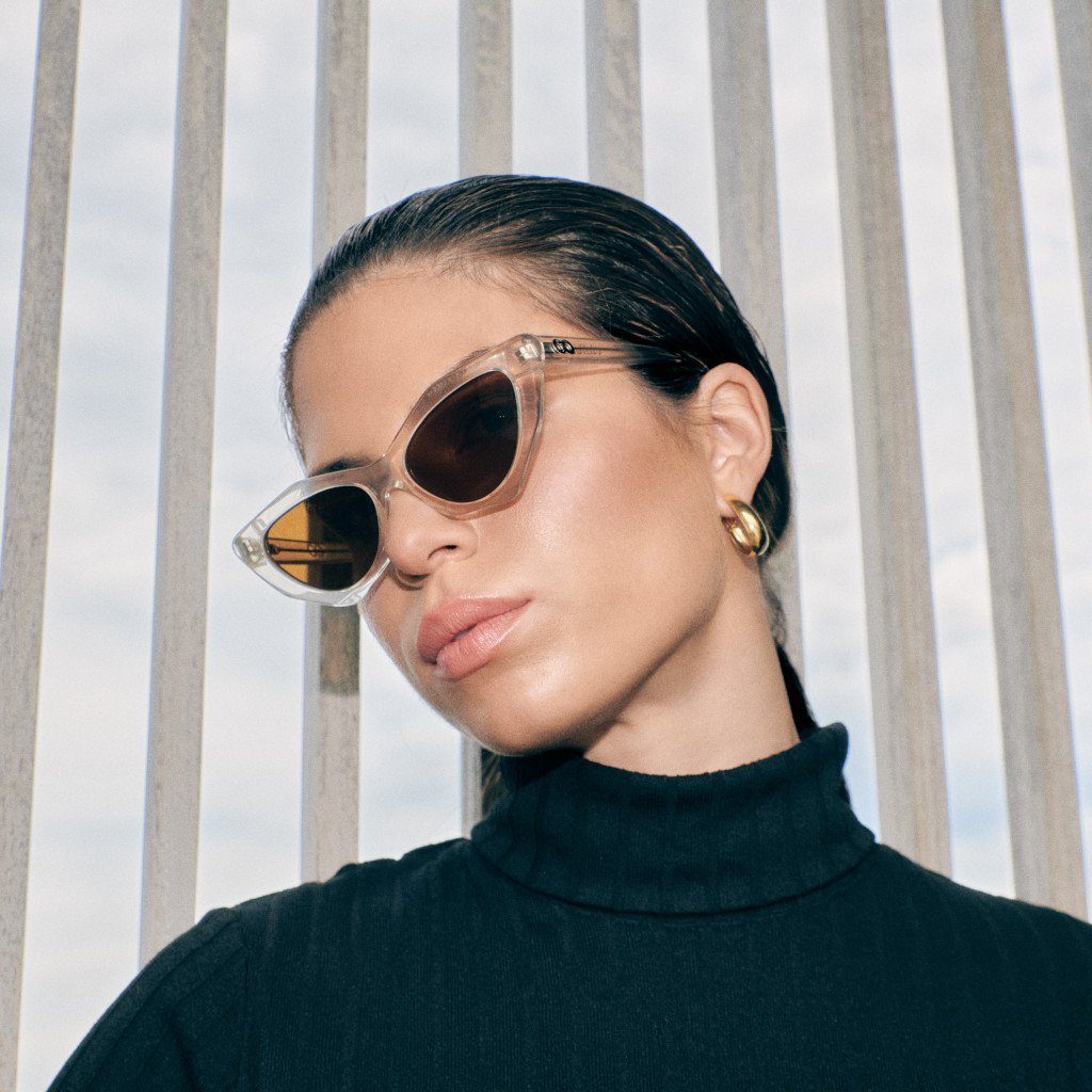 MOOKHI Crystal Sand | Amber Lens