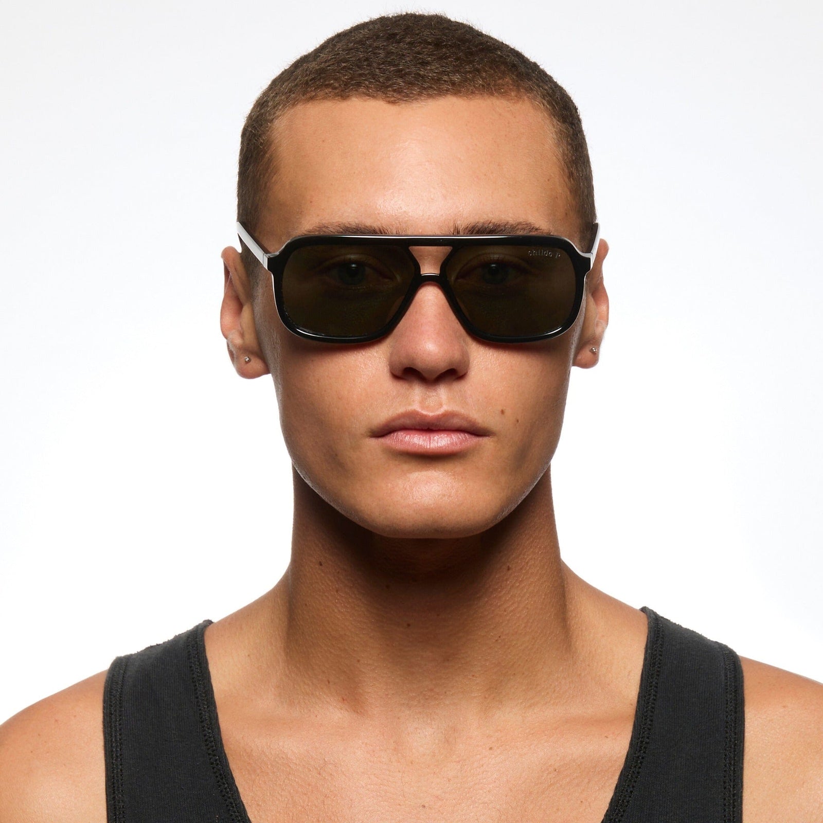 TREBLE Gloss Black | Green Polarised Lens